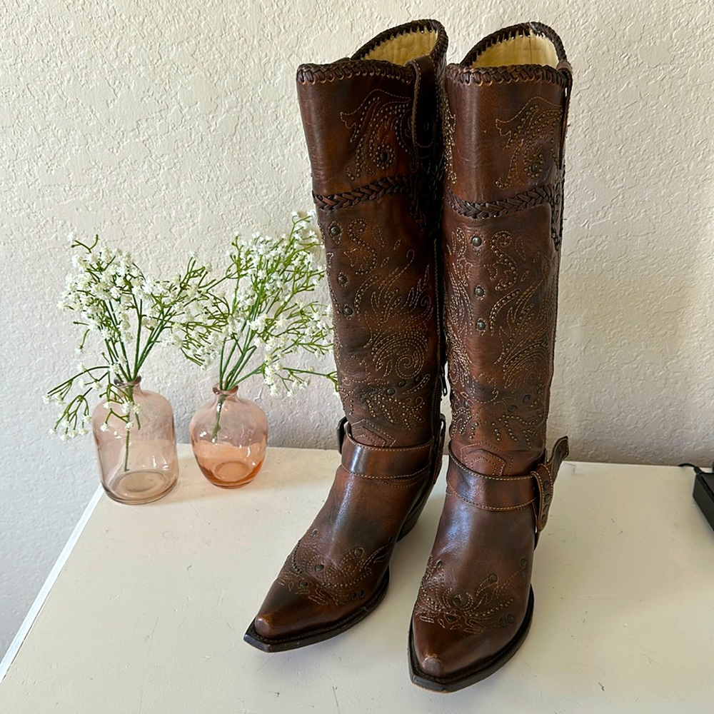 Size 8 Knee High Corral Western Boots